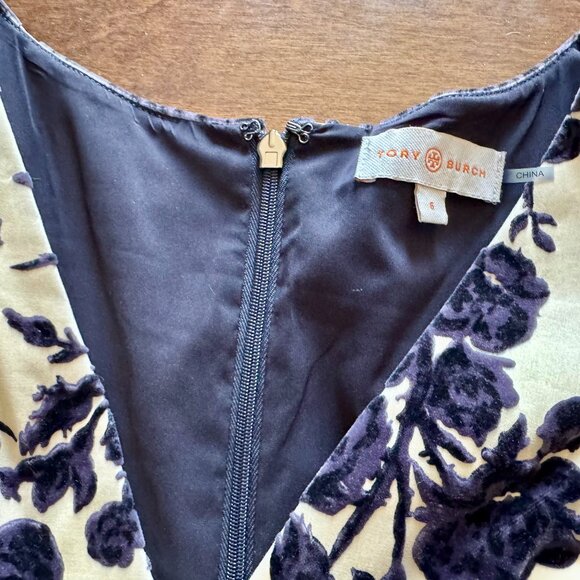 Tory Burch Dayton Floral Jacquard Dress Navy Velvet Roses Size 6 - Picture 4 of 4